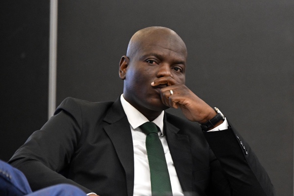 Ronald Lamola – trying to win back friends