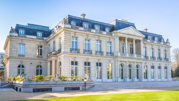 OECD HQ, Paris. (CC BY 2.0)